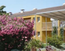 Accueil de Jour Villa Cezanne : EHPAD à Sénas