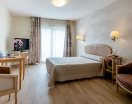 EHPAD Douceur de France : EHPAD à Gradignan