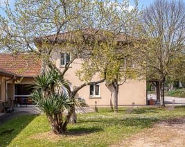Korian Home de Cortefredone : EHPAD Alzheimer à Curtafond