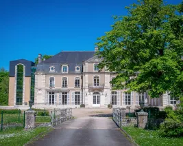 Chateau Lailly En Val - Art et Memoire : Résidence Service Senior à Lailly-en-Val