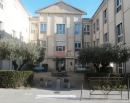 Maison de Retraite Publique Intercommunale Château Renard Barbentane : EHPAD à Châteaurenard