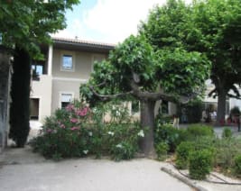 EHPAD Public Vallée des Baux : EHPAD à Maussane-les-Alpilles