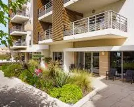 Residence Autonomie Bastide Bonnetieres : Résidence Service Senior à Toulon