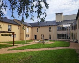 Foyer-Logement les Tamaris : Résidence Service Senior à Vernoil-le-Fourrier