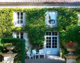 Puv - Domaine de la Chaise : Résidence Service Senior à Berneuil
