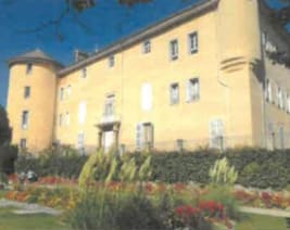EHPAD Foyer Notre-Dame : EHPAD à Marches