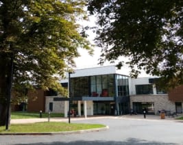 Residence Medicalisee Cos Fontenelle : EHPAD à Chanteloup-en-Brie