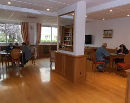 Foyer Residence Debenedetti : Résidence Service Senior à Sartrouville
