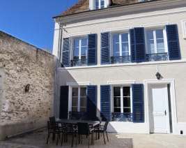 Maison Partagée Pour Seniors de Mennecy : EHPAD à Mennecy