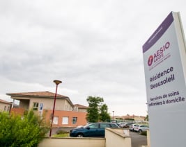 EHPAD Résidence Beausoleil : EHPAD à Mours-Saint-Eusèbe