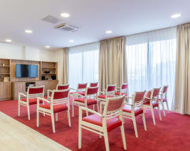 Residence Senior les Mille Soleils : Résidence Service Senior à Le Muy