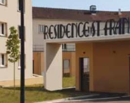 EHPAD Saint-Francois : EHPAD à Étais-la-Sauvin