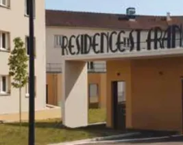EHPAD Saint-Francois : EHPAD à Étais-la-Sauvin