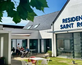EHPAD Résidence Saint-Roch : EHPAD à Plouvorn