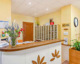 Residence Services les Hamadryades : Résidence Service Senior à Plan-d'Aups-Sainte-Baume