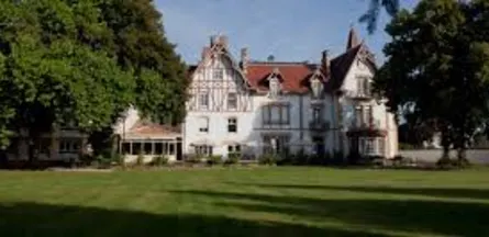 EHPAD le Domaine du Château : EHPAD à Paray-le-Monial