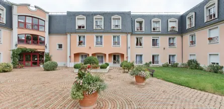 Le Domaine des Chênes Rouges : EHPAD à Bourron-Marlotte